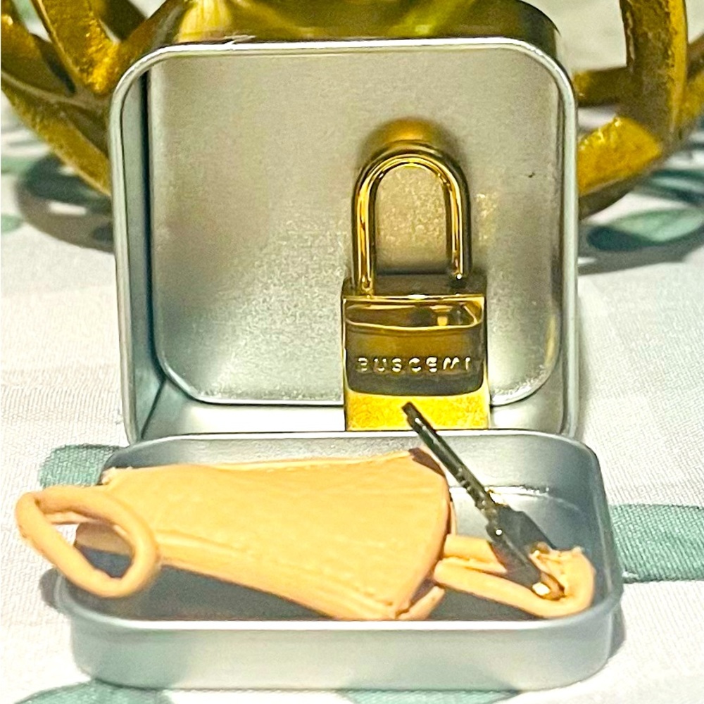 Buscemi Lock & Key